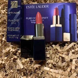 Rebellious Rose Pure Color Envy Lipstick Color .04oz